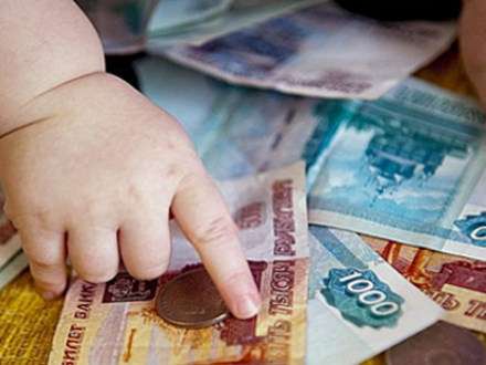 Жители Поморья редко платят алименты