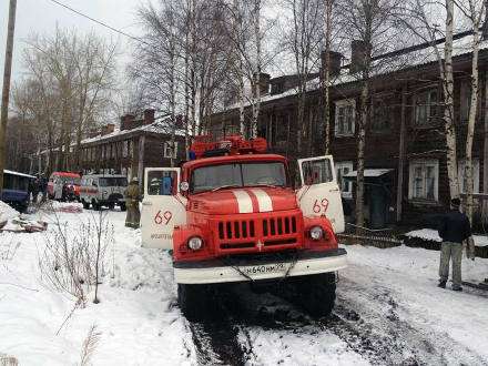 Выйдя из дома, осталась без отца и ребенка