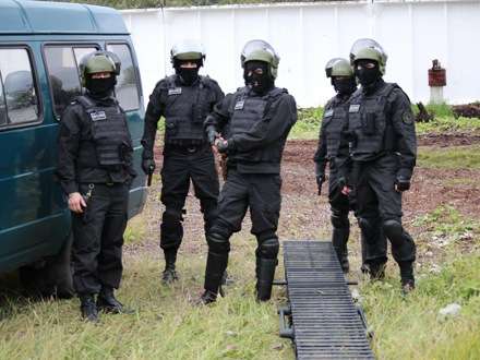 Архангельский спецназ показал свою боеготовность