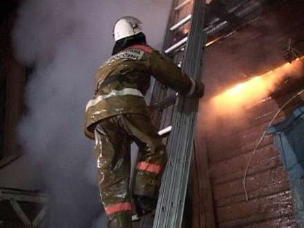 В Холмогорском районе при пожаре погибла 24-летняя девушка