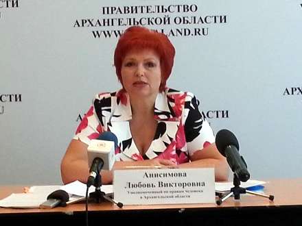 Любовь Анисимова: Некорректно спрашивать у женщины, что ей важнее: семья или карьера