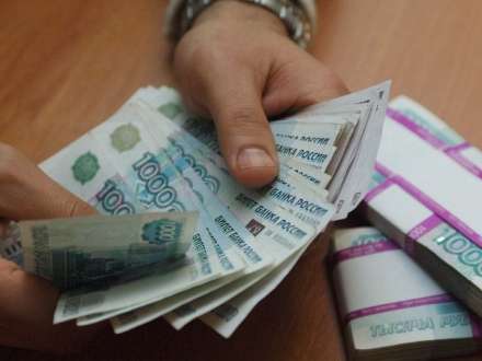 3 года тюрьмы за мошенничество в особо крупном размере