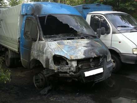 Два автоподжога за ночь произошли в Архангельске