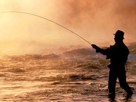 Архангельский траловый флот приглашает ветеранов рыбной отрасли на концерт
