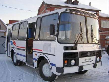 Автобус загорелся во время движения