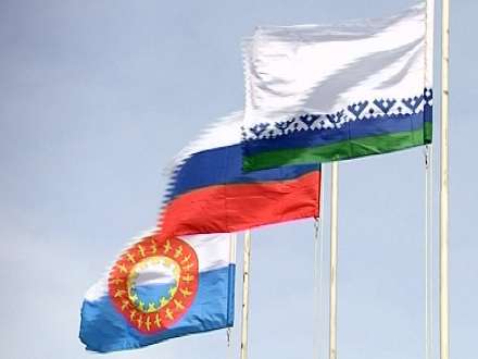    Ը     2011 