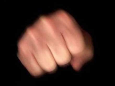 Голый северодвинец ударил участкового