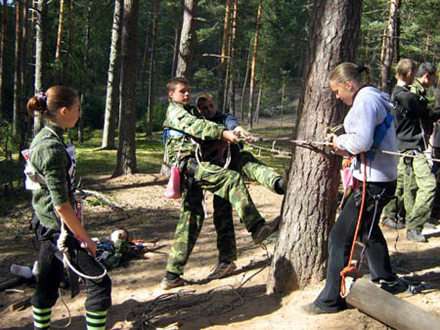 В столице Поморья проходит финал военно-спортивной игры «Зарница»