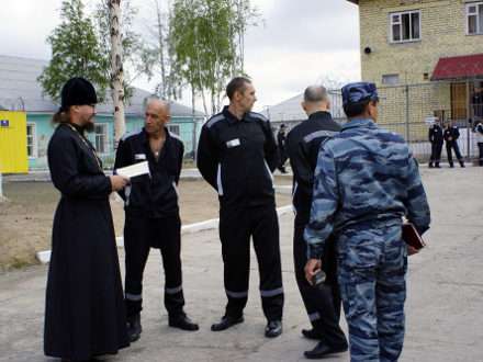 Тюрьмы имеют сходство с монастырями