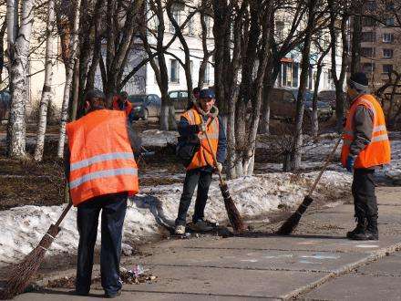 С улиц Архангельска за два месяца вывезено семь тысяч кубометров мусора