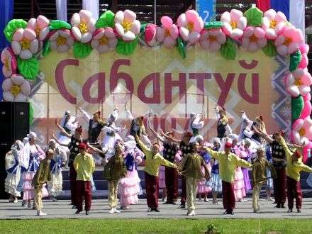 Сабантуй 2011 в Архангельске — праздник настоящих джигитов