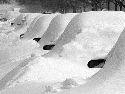Мешающие уборке снега автомобили будут эвакуировать